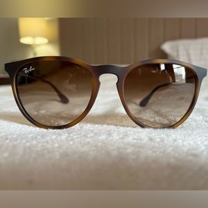 Ray Ban Sunglasses - Erika, Brown Gradient Dark Brown